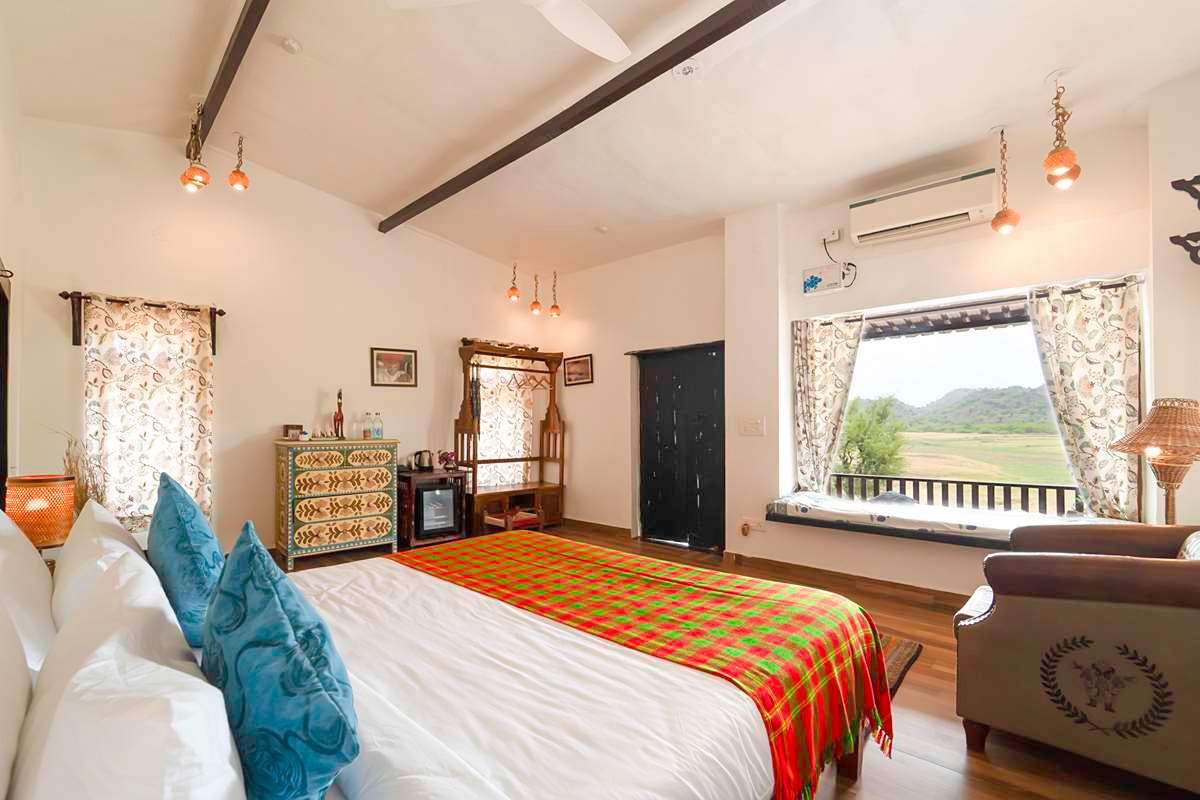 Luxury Cottage Master Bedroom